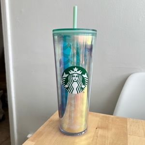 Starbucks Limited Edition 2019 Iridescent Mermaid Scale Tumbler 24oz